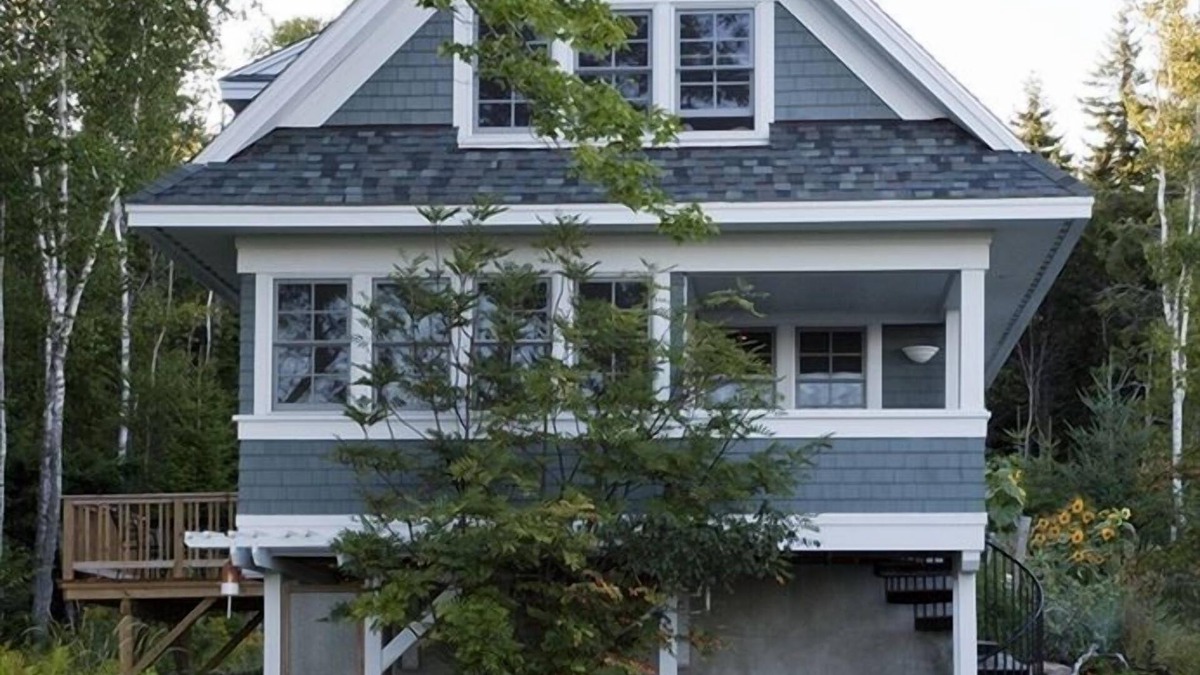 Steuben Cottage | Waterfront Downeast Retreat on Pigeon Hill Rd in Steuben