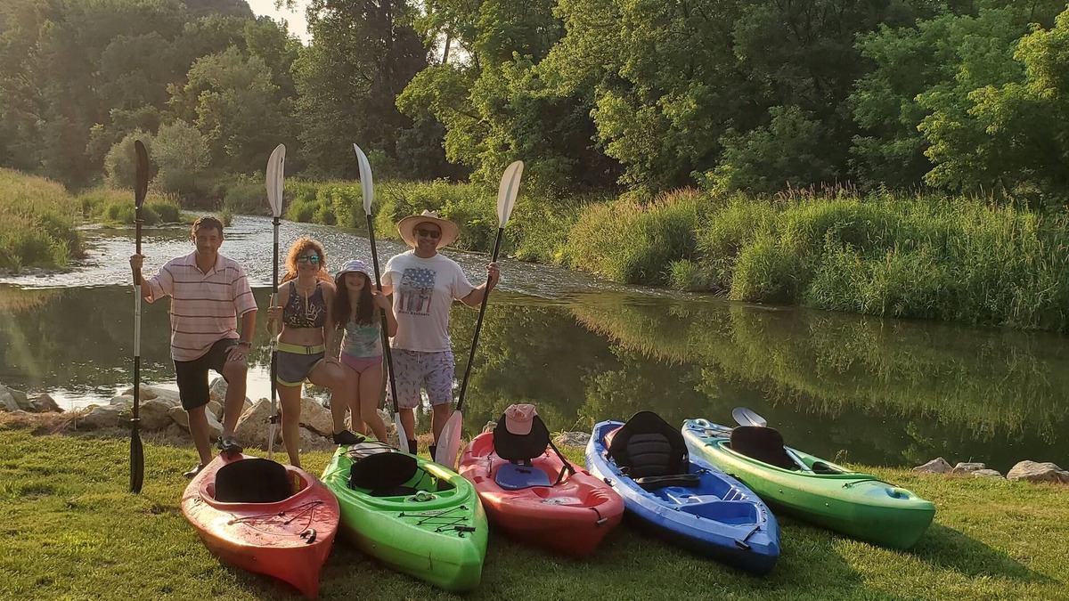Maiden Rock House | Waterfront fishing/hunting/relaxing retreat 1 hr. from Twin Cities