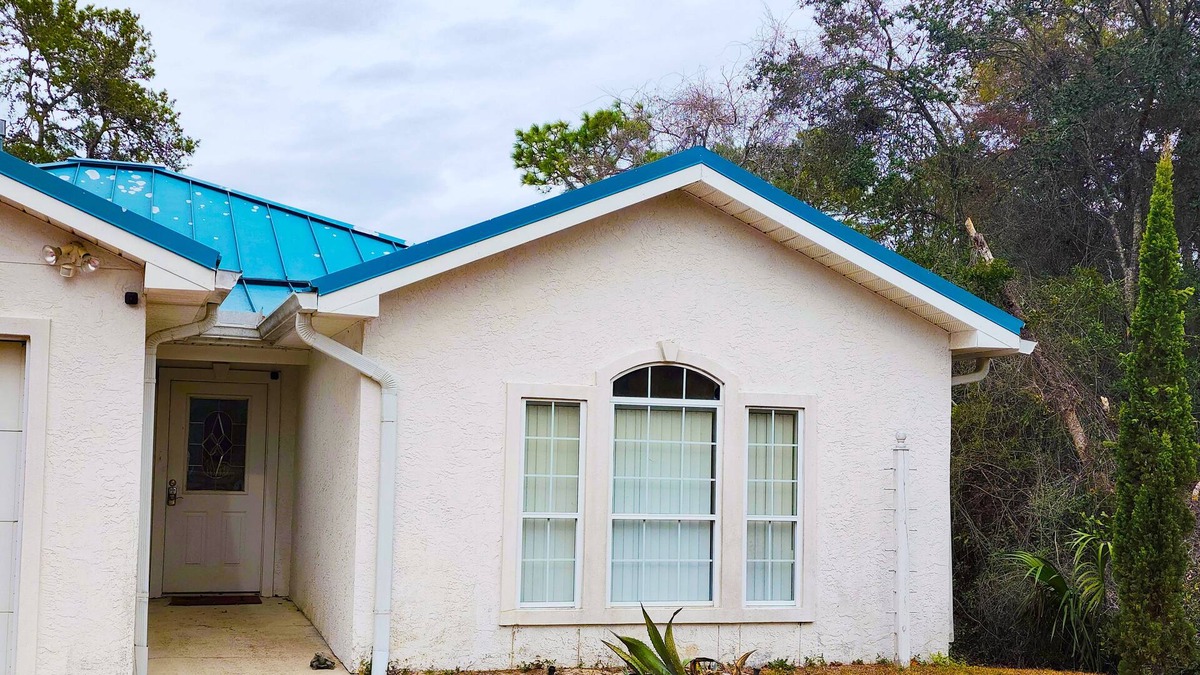 West Panama City Beach House | Waterfront home on Lake Powell with private dock & great deck - near beach & 30A