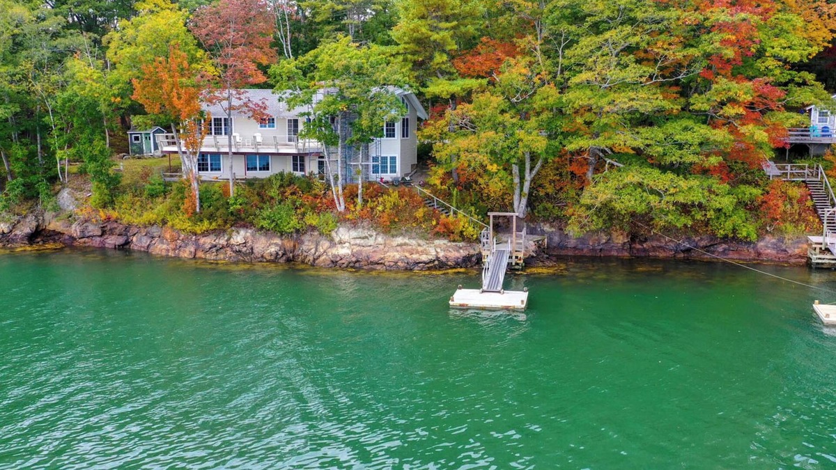 Brunswick House | Waterfront home in Brunswick, ME