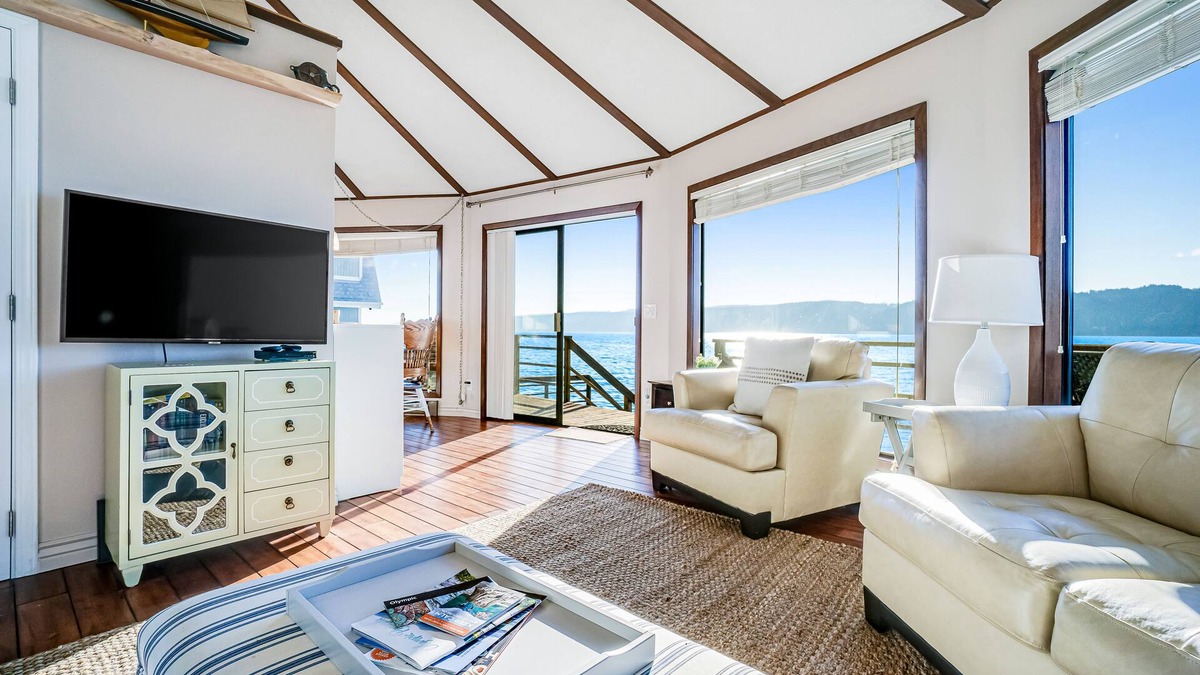 Hoodsport House | Waterfront home on Hood Canal with stunning view, deck, water access, & firepit