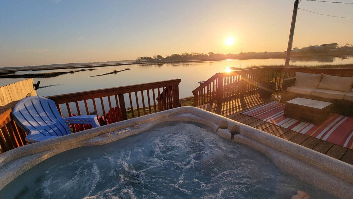 Cedar Point House | Waterfront home with hottub, Kayak, jonboat, and three miles to the beach