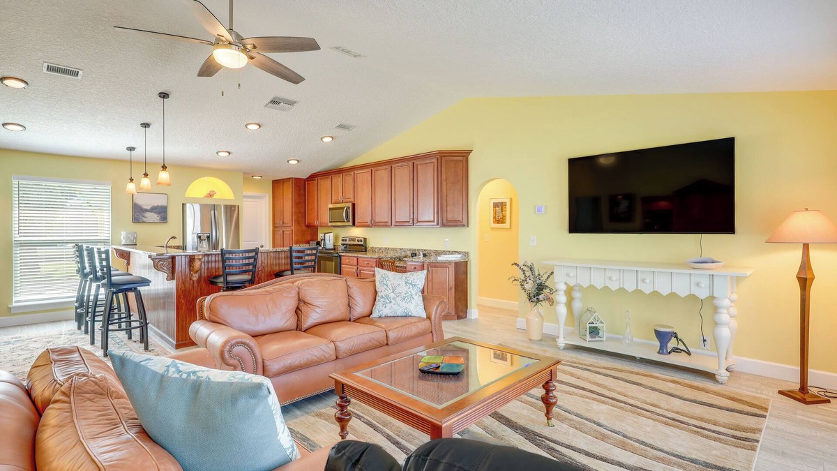 Isle of Palms House | Waterfront Jacksonville Retreat w/Boat Dock!