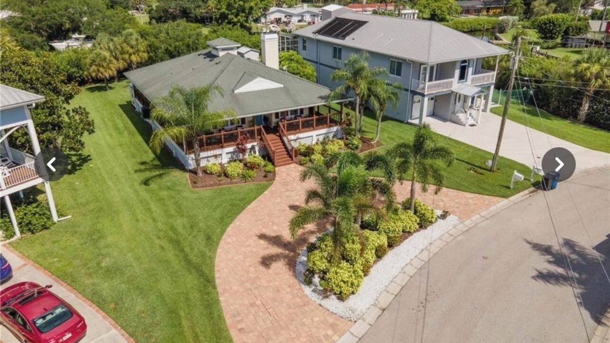 Ellenton House | Waterfront Key West Style Home