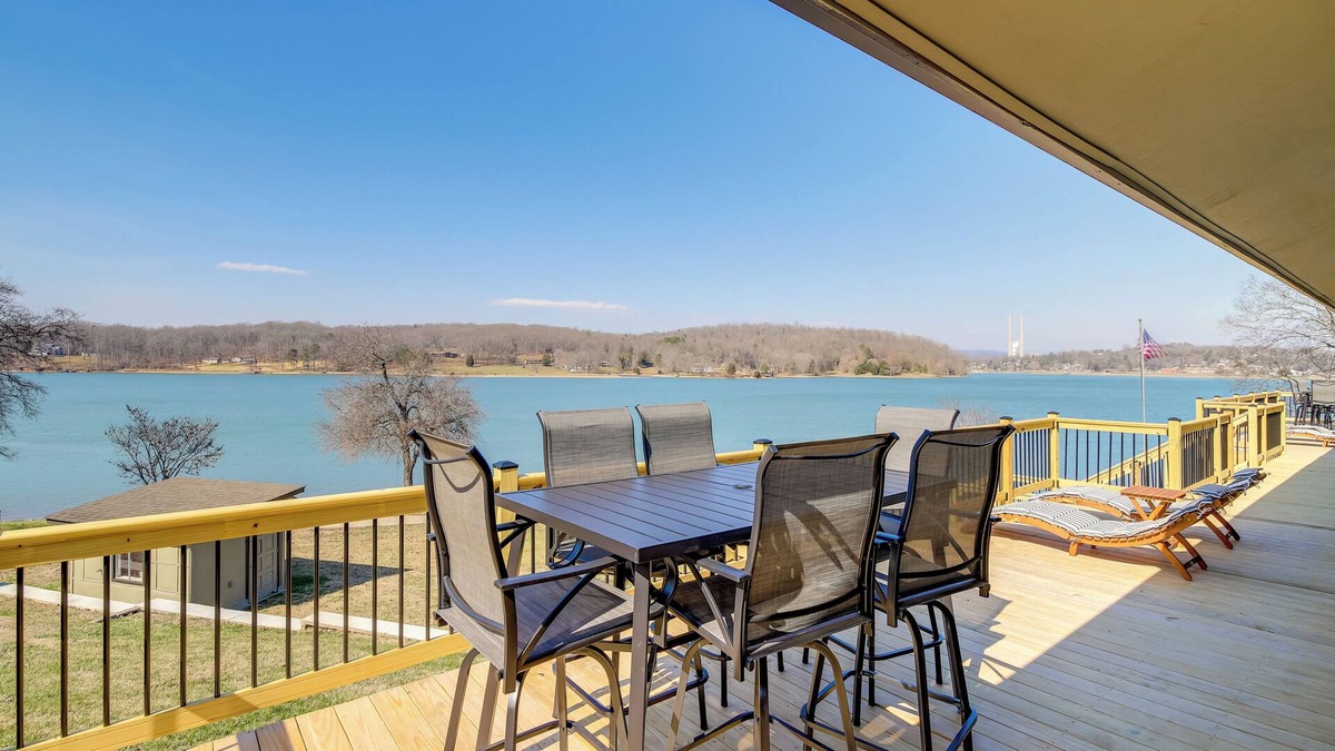 Kingston Apartment | Waterfront Kingston Apartment w/River Access!