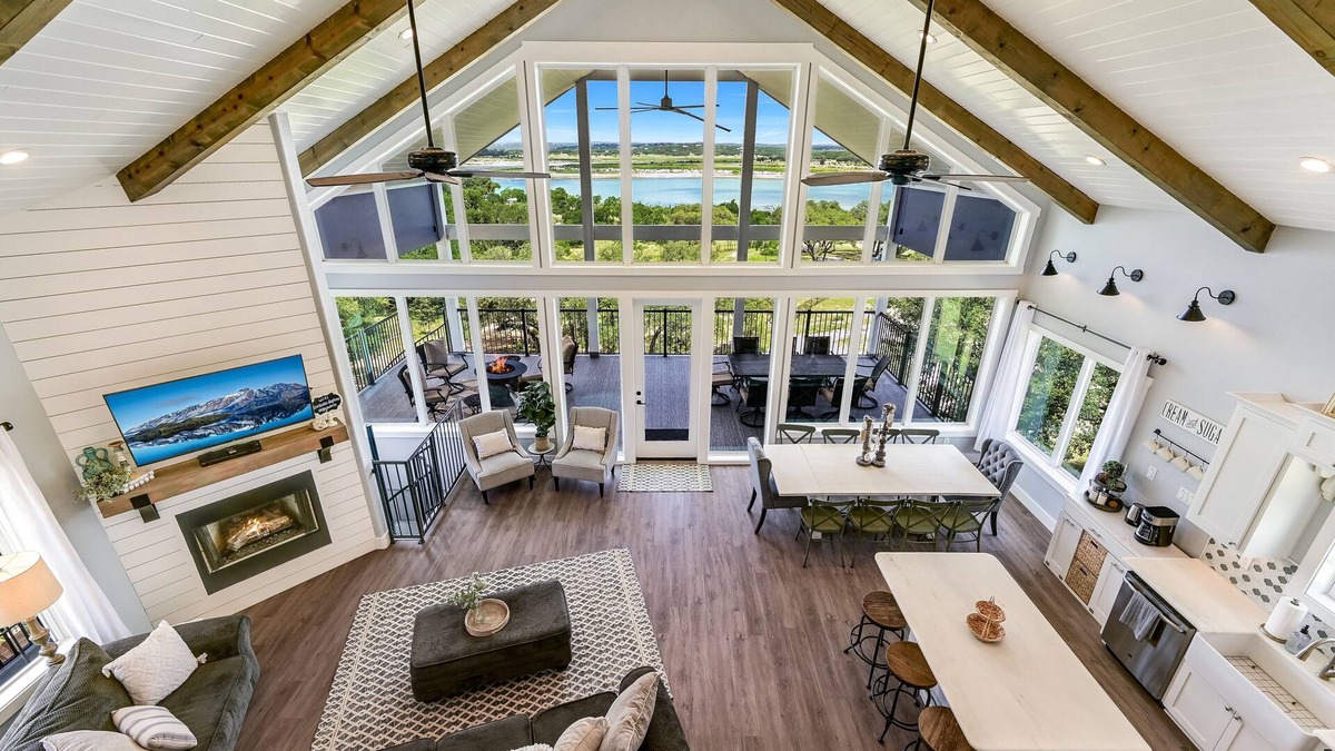 Canyon Lake House | WATERFRONT Lake House ~ Rent our boat at the marina!
