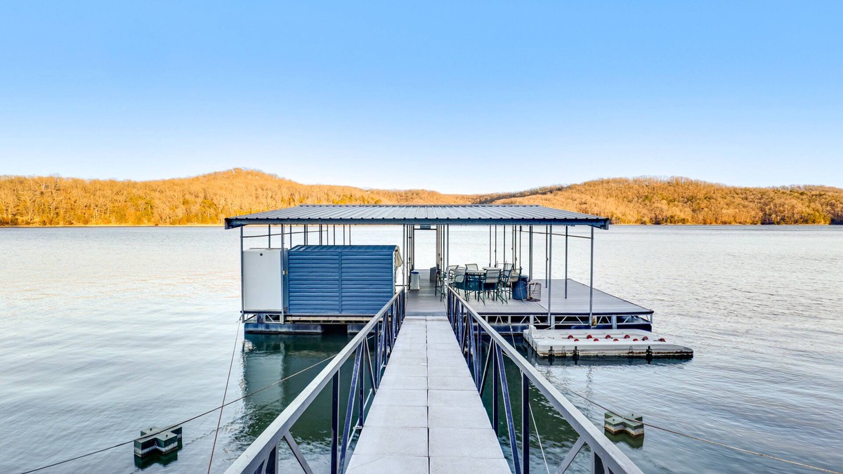 Roach House | Waterfront Lake of the Ozarks Home w/Private Dock