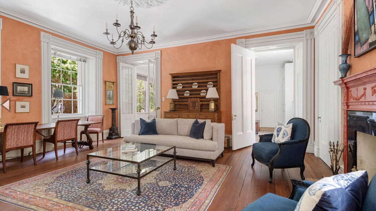South of Broad Apartment | Waterfront living at its finest! Gorgeous 1bd/1ba