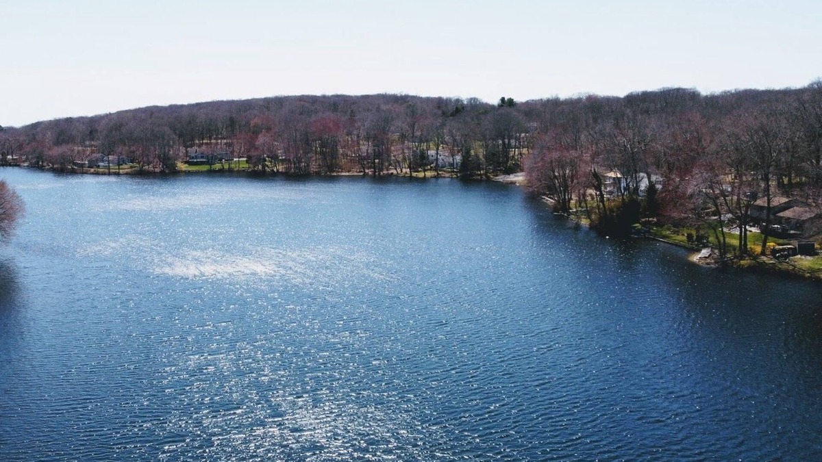 Niantic Cottage | Waterfront Living in Niantic CT minutes from everything!