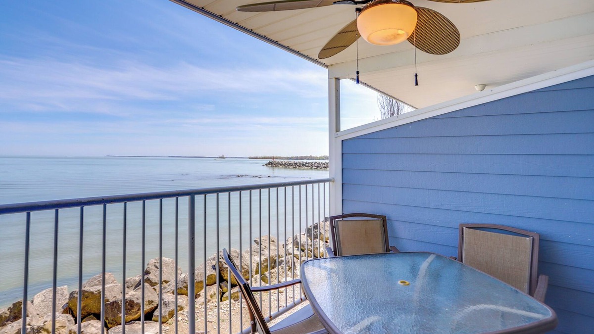 Put-in-Bay Condo | Waterfront Middle Bass Condo w/Pool Access!
