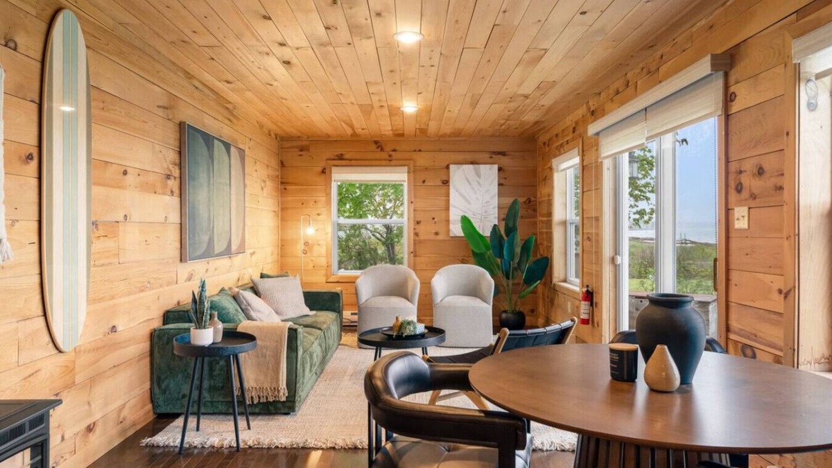 Shediac House | Waterfront Oasis | Chic, Kid-Friendly +Wharf Views