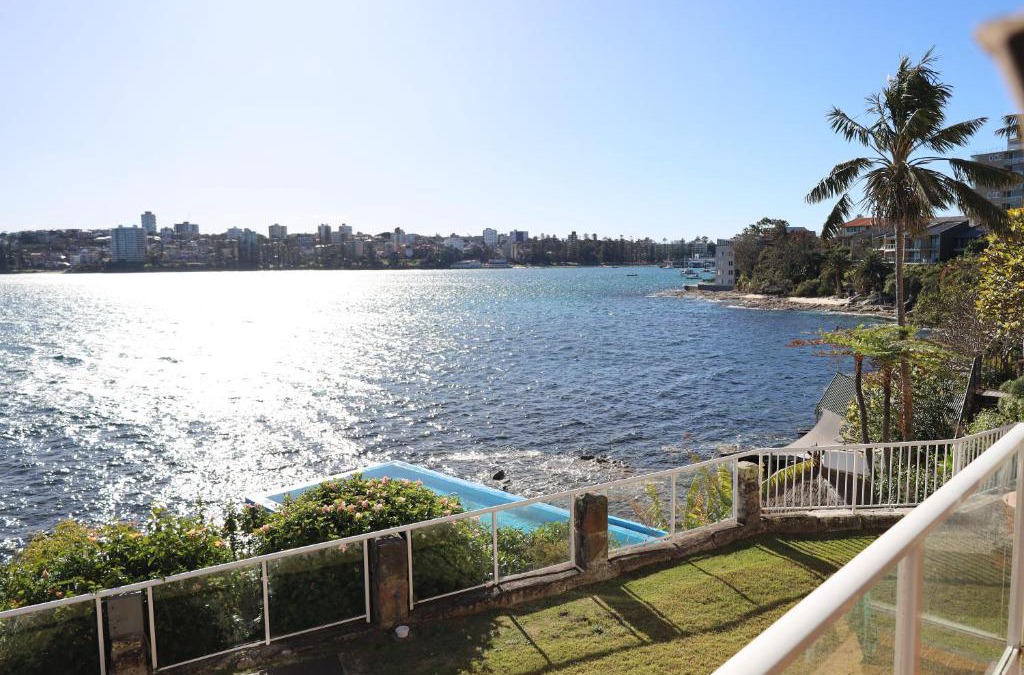 Manly Apartment | Waterfront on Manly Harbour