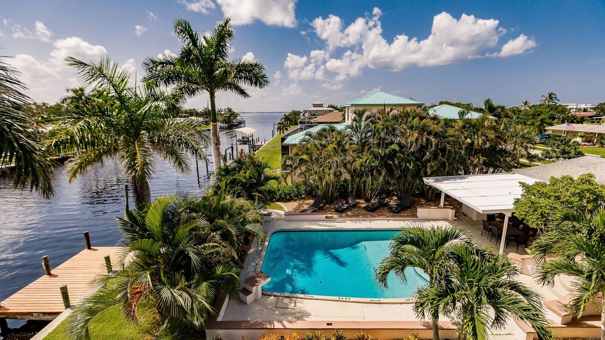 Edgewater Villa | Waterfront Paradise with heated pool and amazing views gulf access