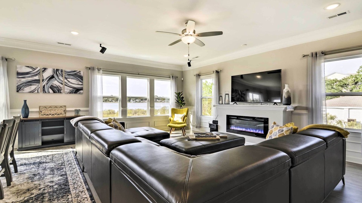 East Ocean View House | Waterfront Paradise w/Deck ~ 1/2 Mi to Beach