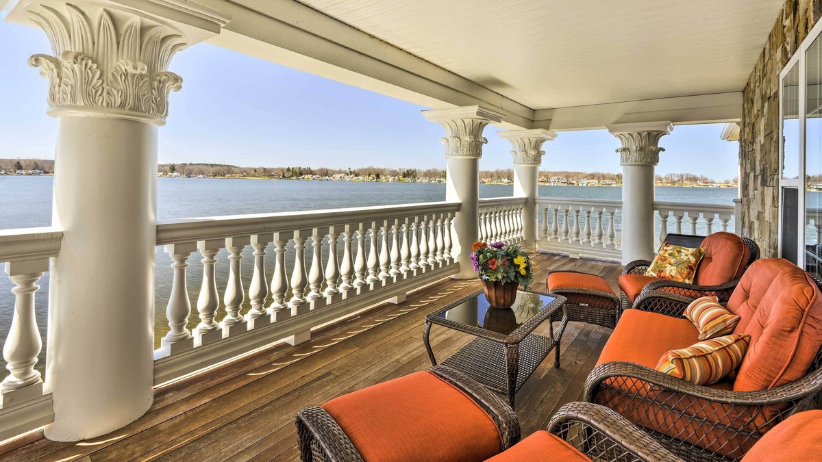 Wolcott House | Waterfront Port Bay Vacation Rental w/ Dock!