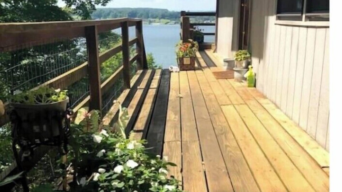 Ingles House | Waterfront, Private, Spectacular Views !