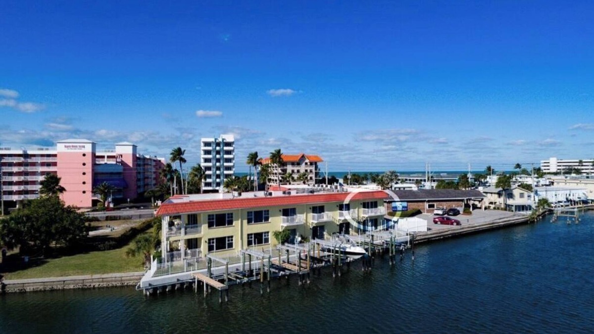 Belle Vista Condo | WATERFRONT & STEPS TO THE BEACH ~ Just REDUCED for October!