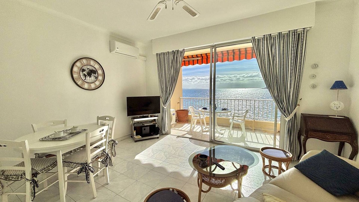 Le Ricanto Apartment | Waterfront studio, air conditioning, terrace, Wi-Fi included in Ajaccio