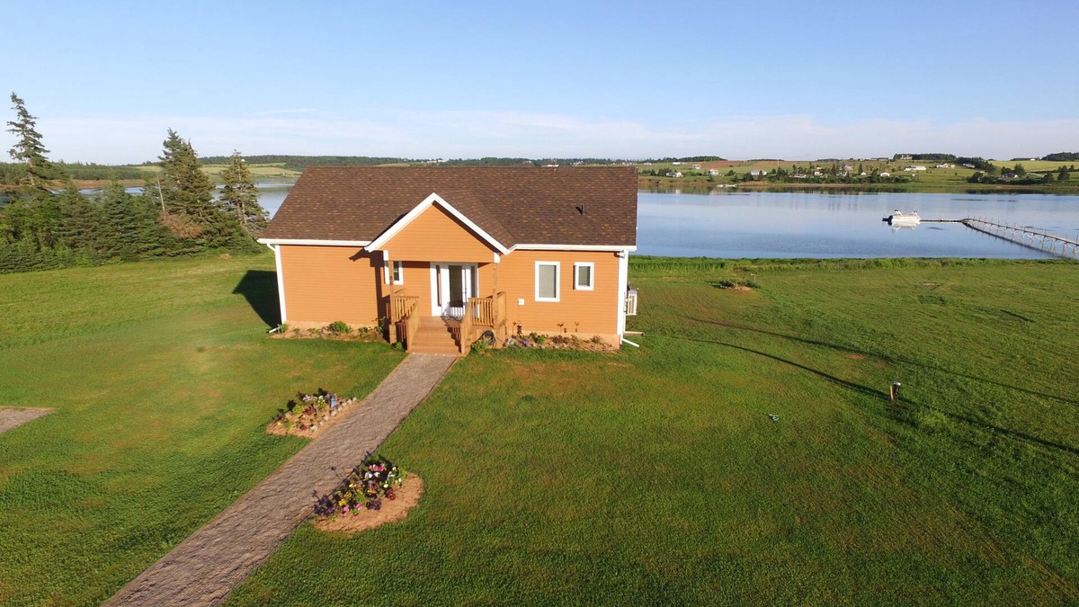 French River Condo | Waterfront tranquility