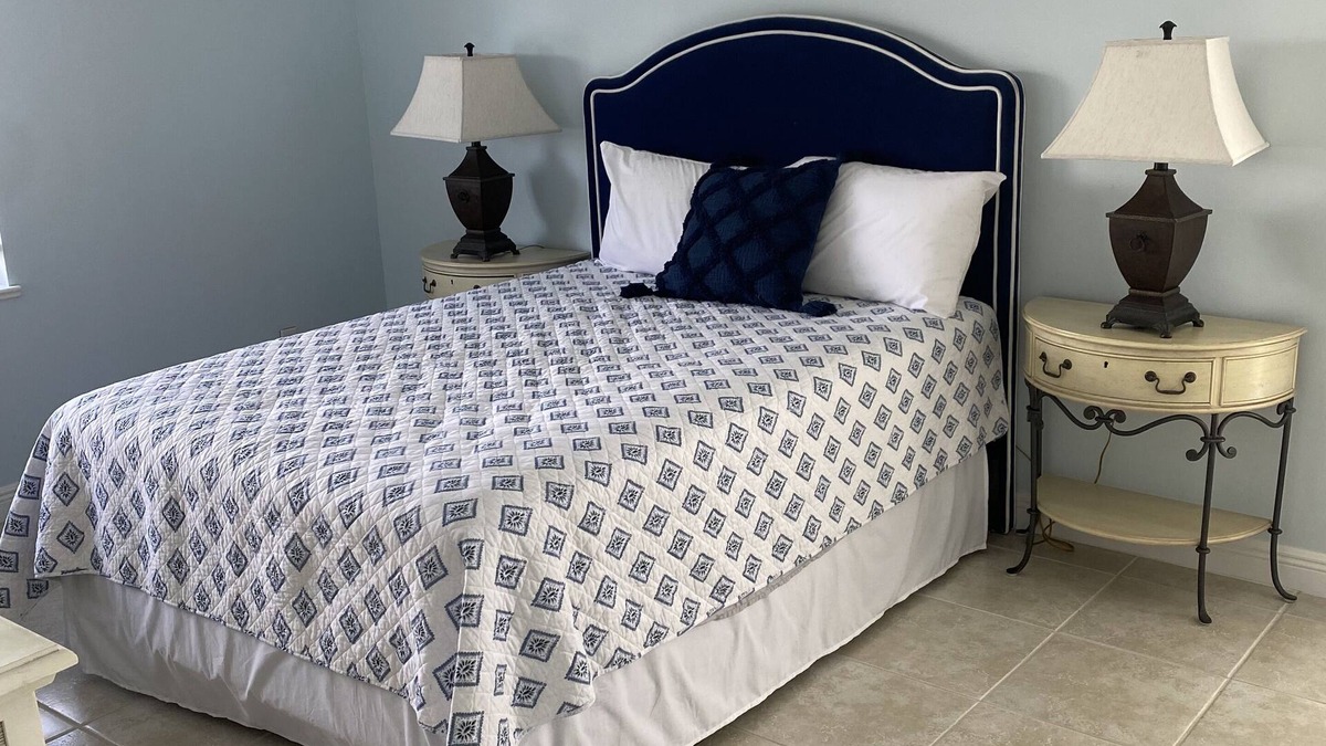 Vero Beach Condo | Waterfront view & walk to restaurants, shops & parks.