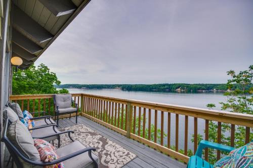 Osage Beach House | Waterfront Views and Resort Perks Osage Beach Home