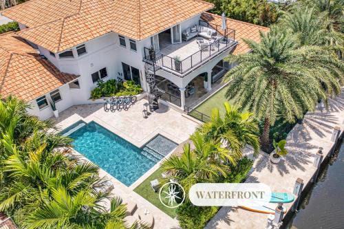 Seven Isles House | Waterfront Villa Beach Proximity Venice of America Coastal Extravagance Palm Key VlLLAS