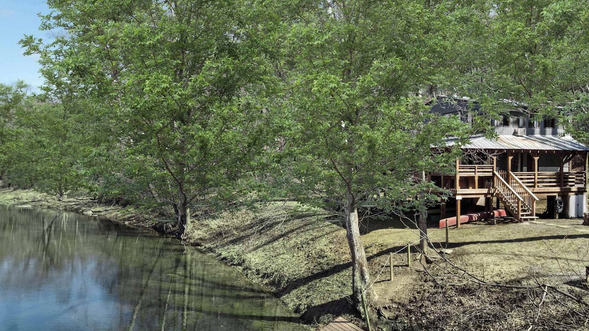 Great Cacapon Cabin | Waterfront w/Hot Tub, Fire Pit, Deck & Water Toys!
