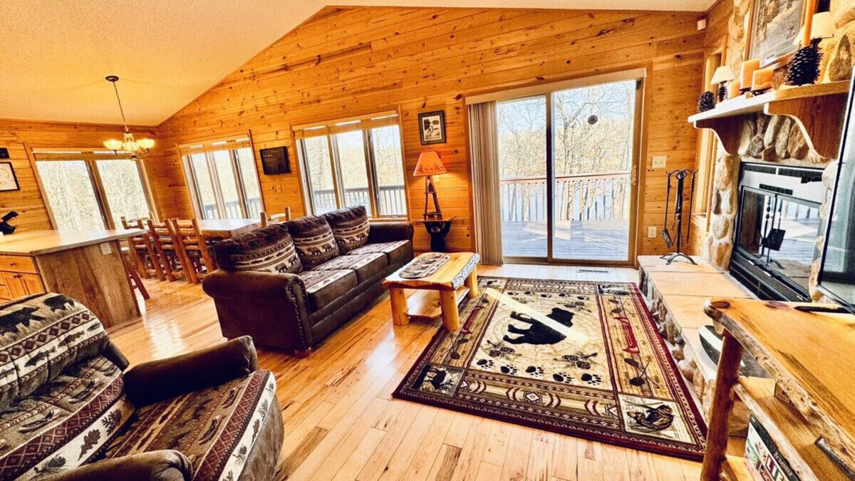 Webb Lake House | Waterfront Webb Lake UTV Snowmobile from your door