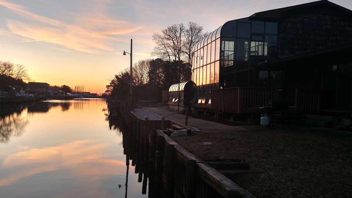 Lanoka Harbor House | Waterfront with HUGE bulkhead, Minutes to Bay and Beach, Kayaker's Paradise