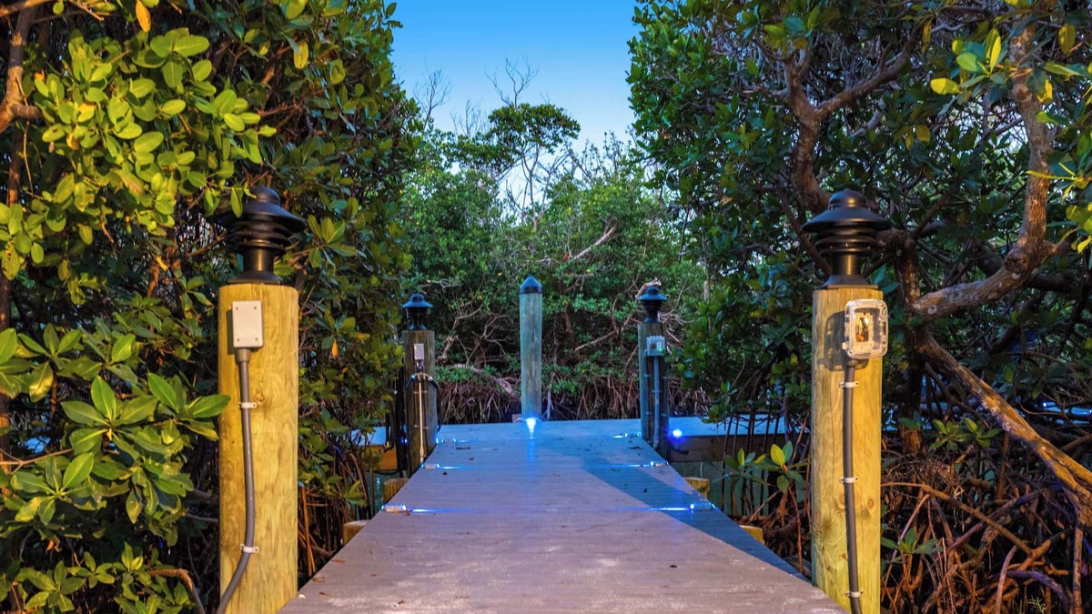 Jose's Hideaway House | Waterfront with Private Dock!