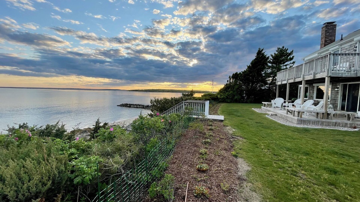 Bourne House | Waterfront with stunning views and beach