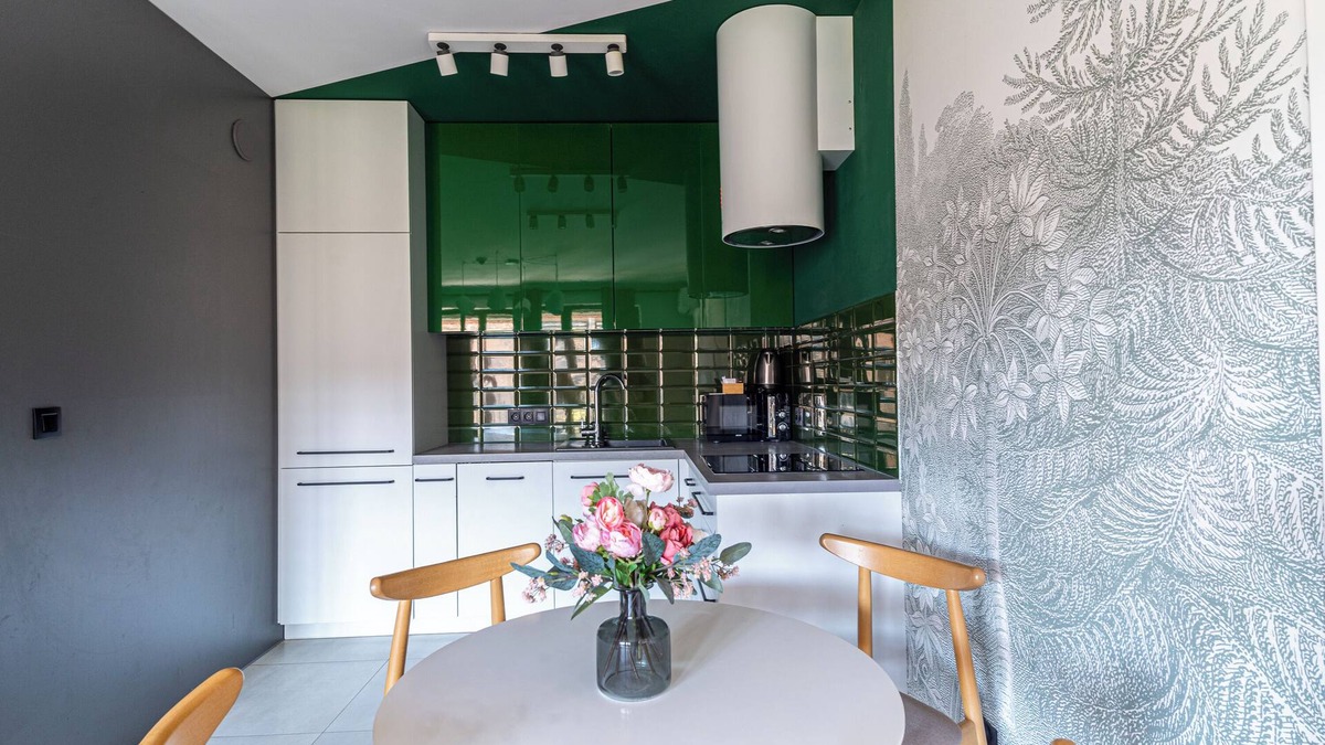 Old Town Apartment | Waterlane Island Deluxe 4 by GrandApartm