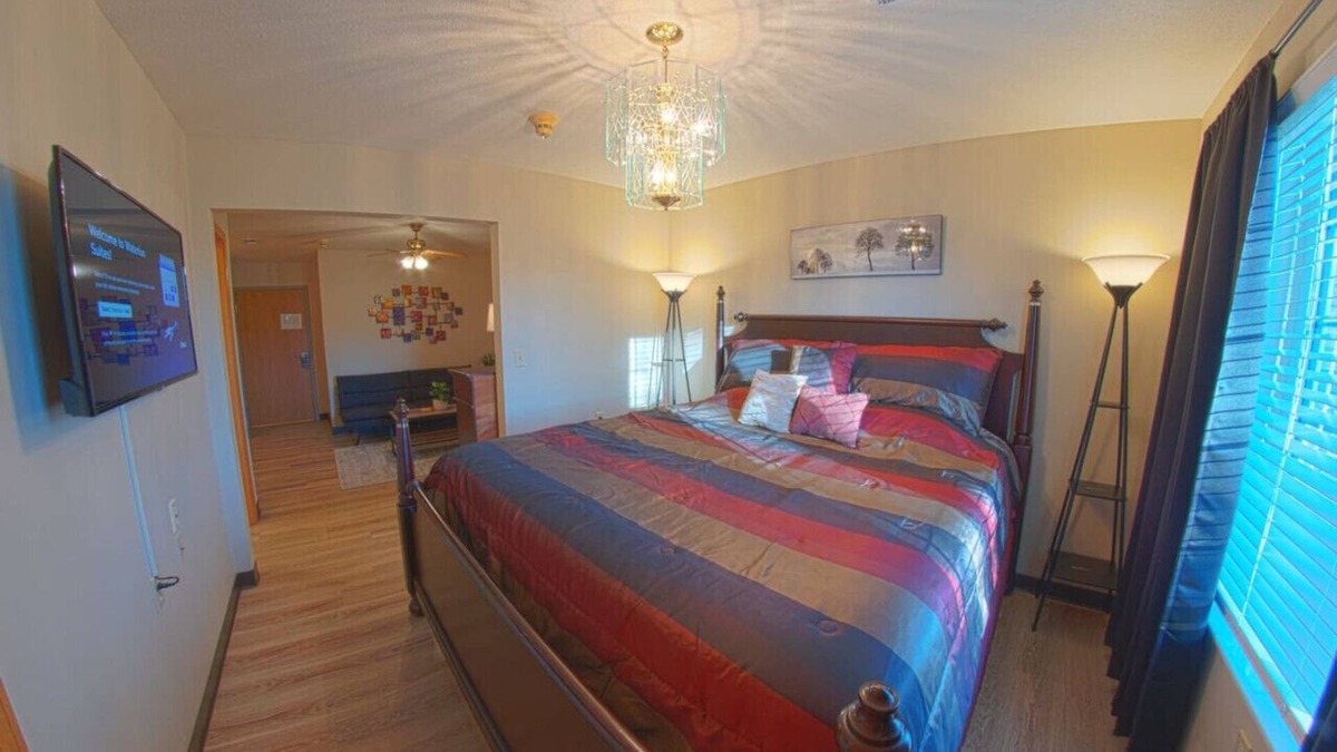 Waterloo Hotel | Waterloo Suites King
