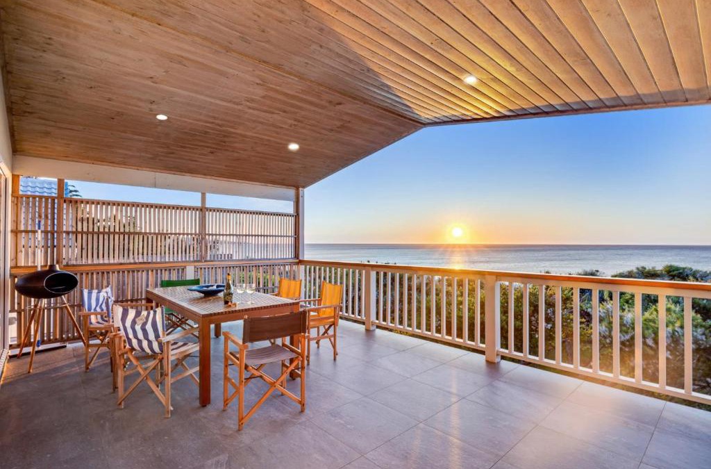 Frankston House | Waters Edge