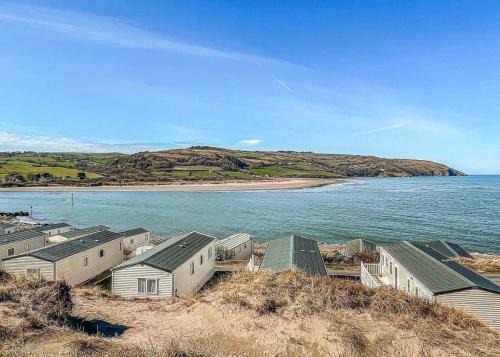 Cardigan Resort | Waters Edge Leisure Park
