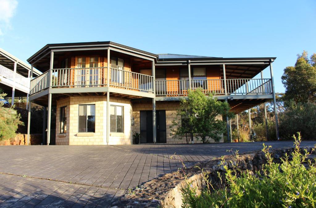 Augusta House | Waterside View