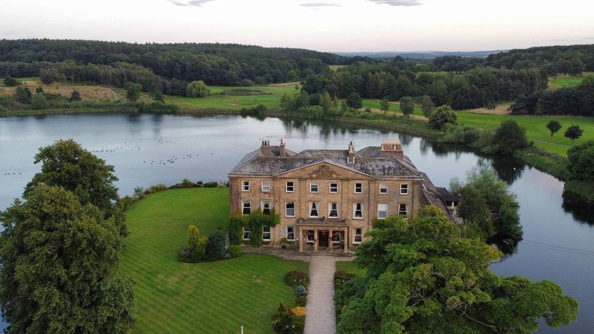 Walton Hotel | Waterton Park Hotel