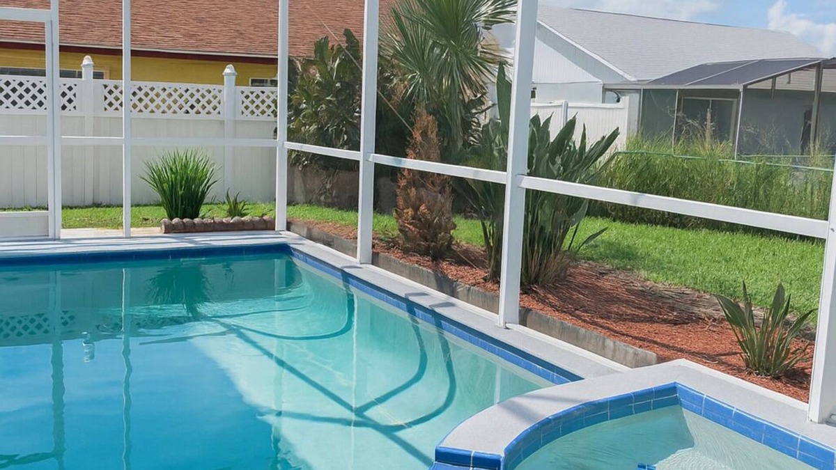 Kissimmee Villa | WaterView 4 miles to Disney 3Br 2Ba Pool Home