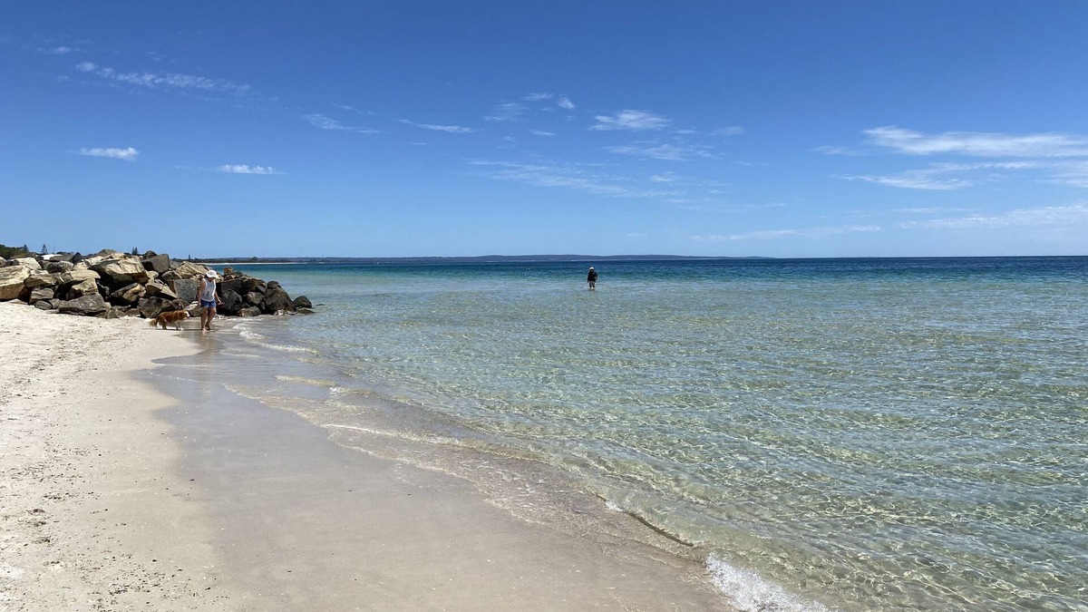 West Busselton Villa | Waterways Beachside Villa