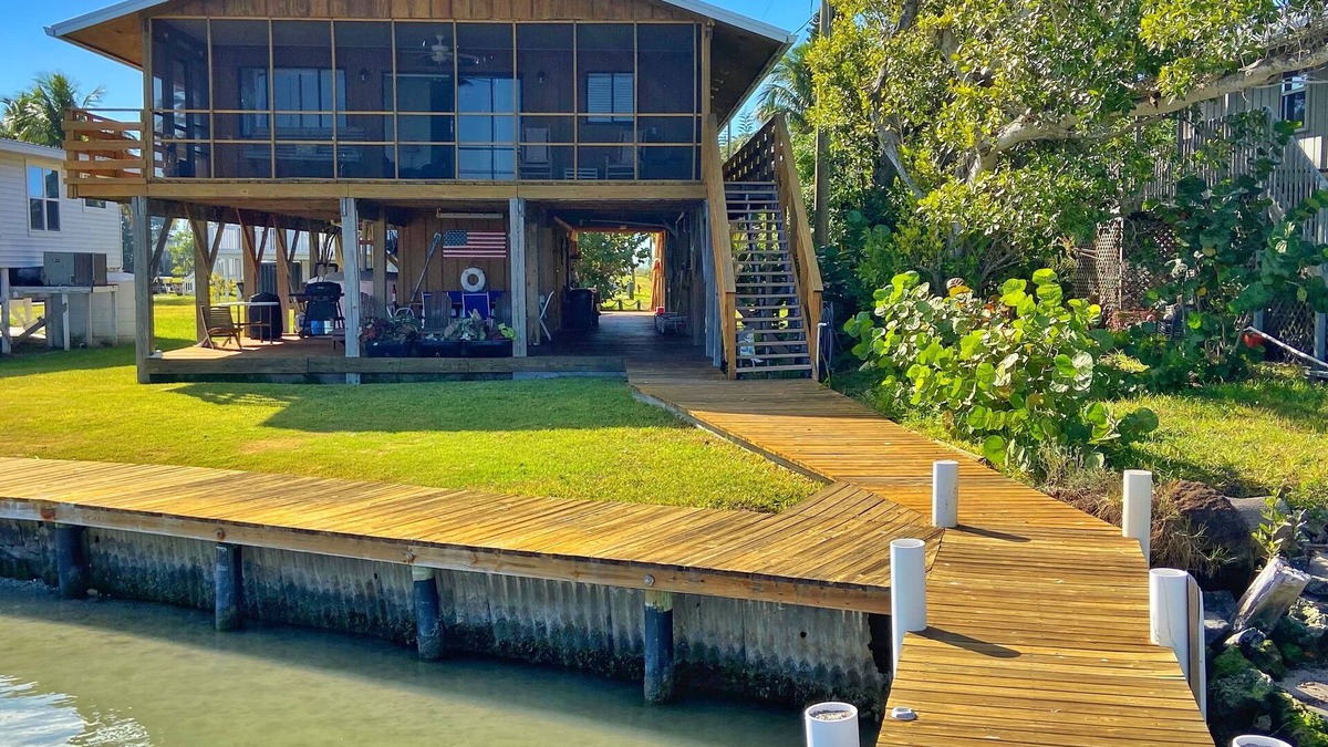 Placida House | We are currently rebuilding after Hurricane Ian. Check back with us later on!
