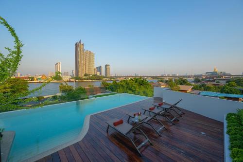 Bang Phlat Hotel | WE HOTEL RIVERFRONT