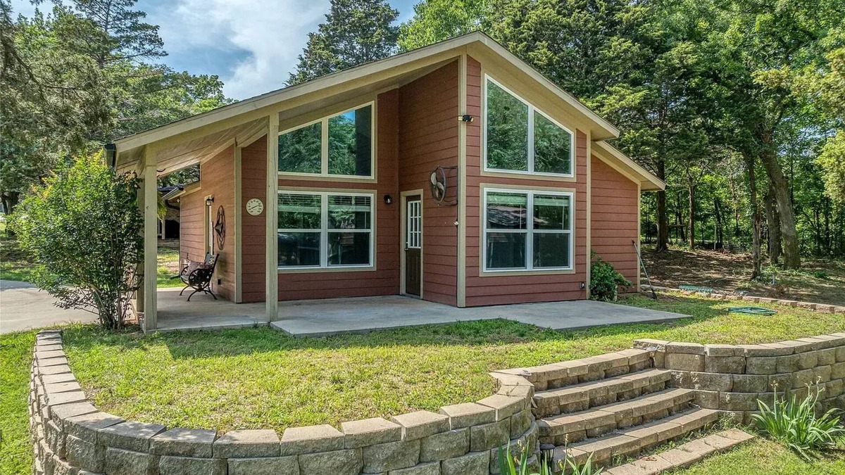 Pottsboro House | Weclome to Knot Shore on Lake Texoma with boat parking