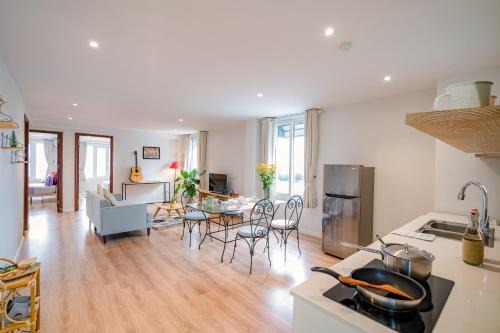 Hoan Kiem Apartment | WECOZY HANOI - Railway Side, The Old Quarter