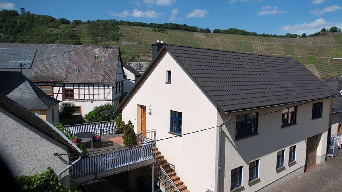 Punderich Apartment | Weingut Lütz - Apartment Marienburg