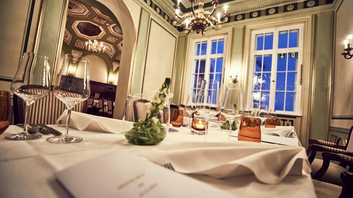 Schwerin Hotel | Weinhaus Uhle