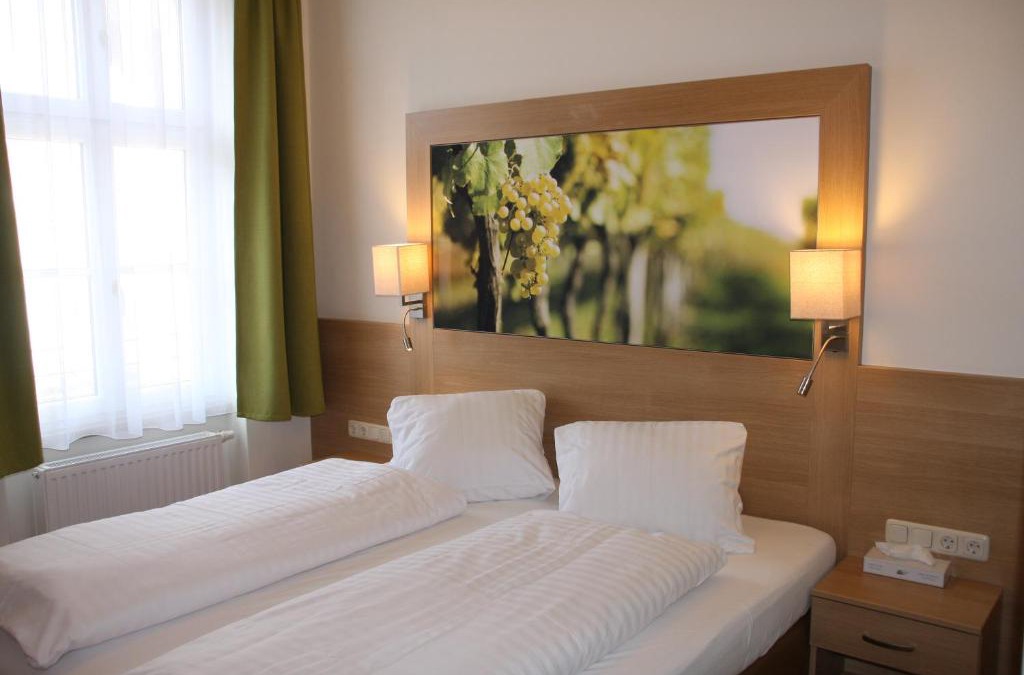 Poysdorf Hotel | Weinhotel Rieder