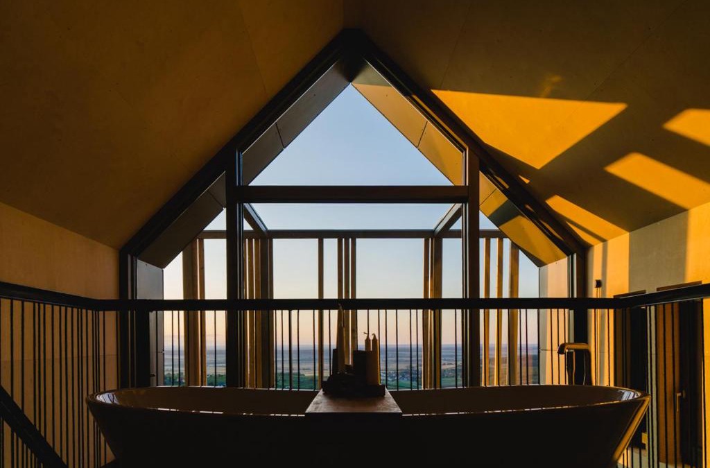 Deutsch Schuetzen-Eisenberg House | Weinloft II by WEINLOFTS