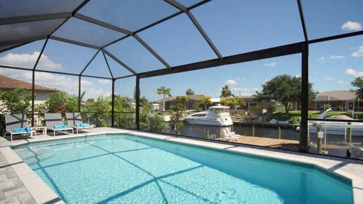 Fort Myers Villa | Weiss Comfortable holiday residence