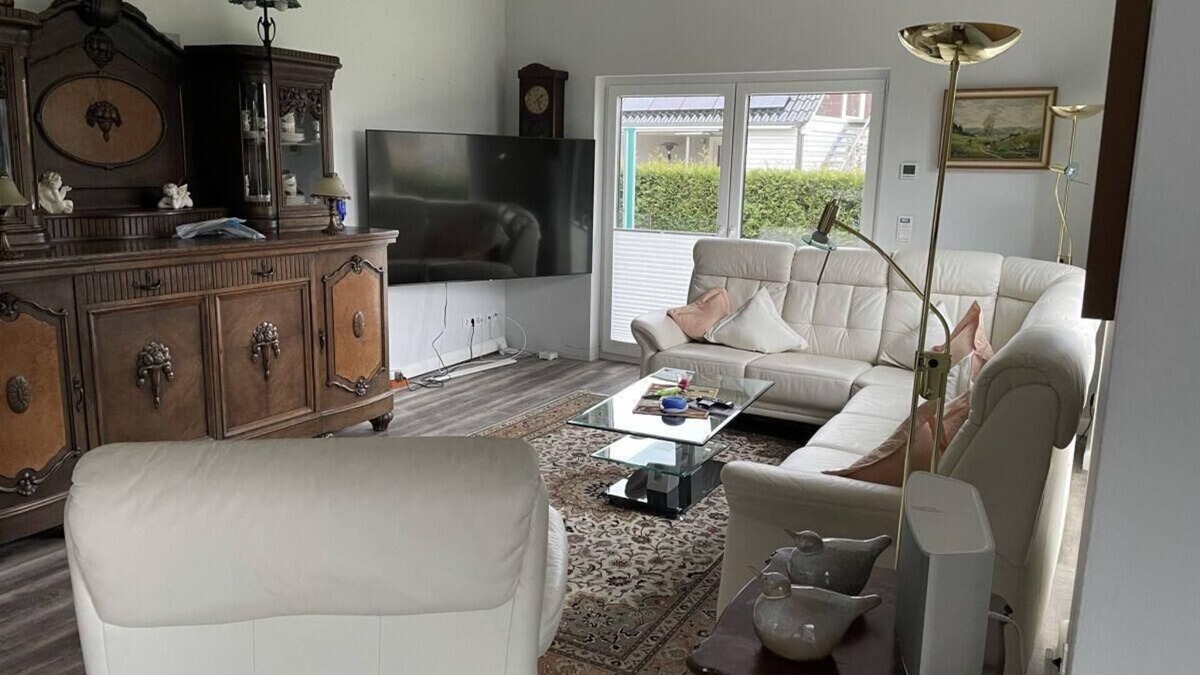 Zetel House | Weitblick mit Kind und Hund