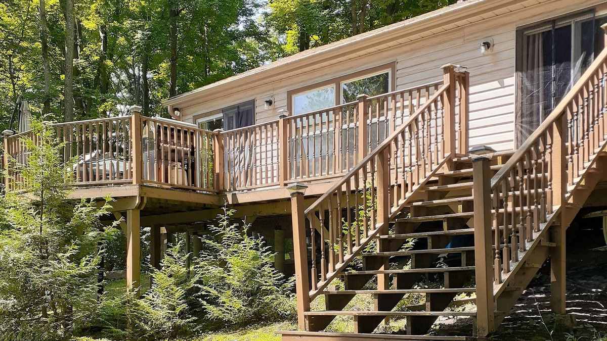 Otonabee-South Monaghan Cottage | Welcome Fishermen to our Waterfront Cottage